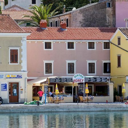 Apartments By The Sea Mali Lošinj Exteriör bild