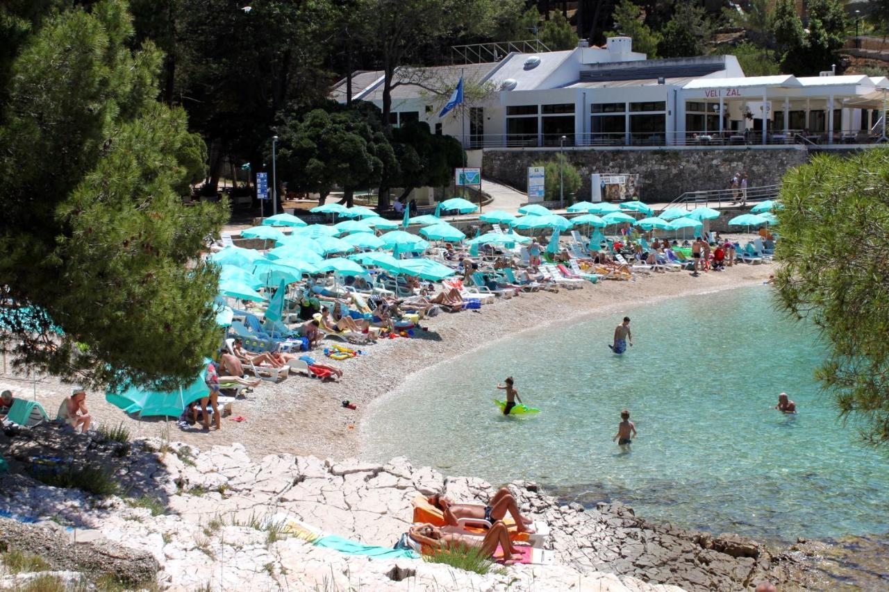 Apartments By The Sea Mali Lošinj Exteriör bild
